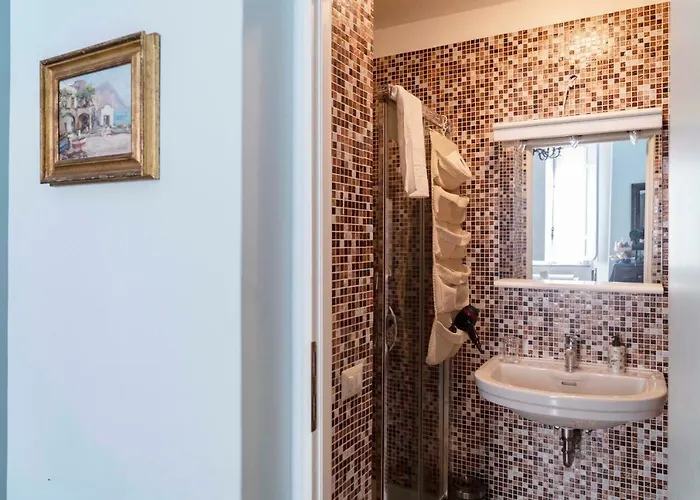 Dante's Hell Bed & Breakfast 4*