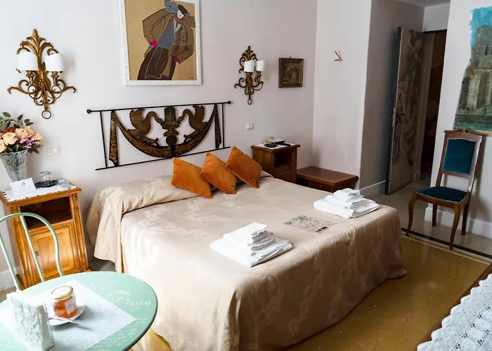 Bed & Breakfast Dante's Hell 4*