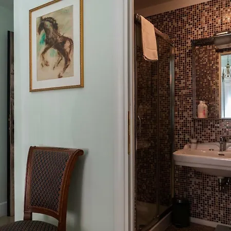 Dante's Hell ベッド・アンド・ブレックファスト